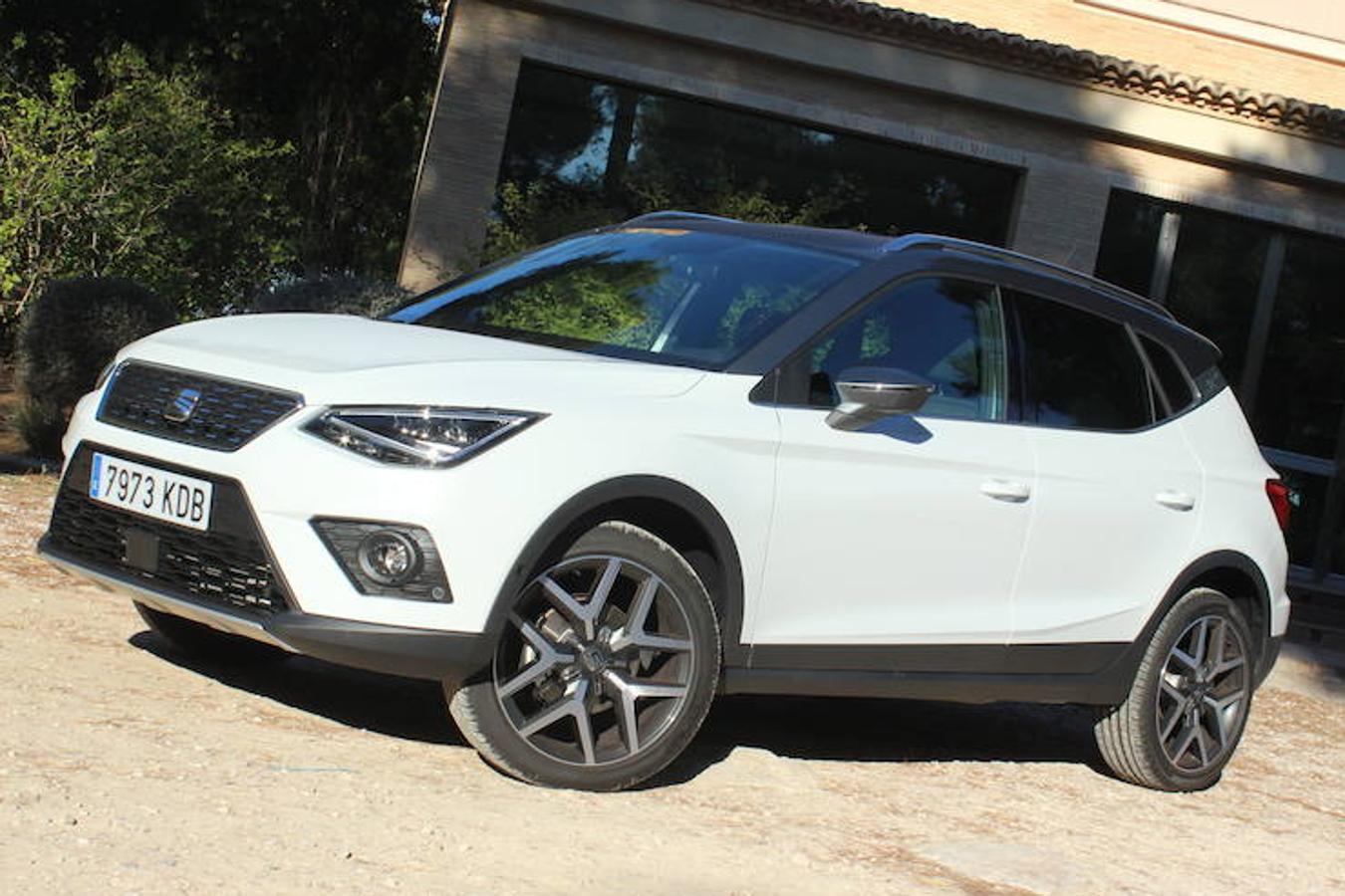 El nuevo Seat Arona encanta a todo el que lo conoce. Simpático, seguro, fácil de conducir y con 'marcha', este SUV es un seductor