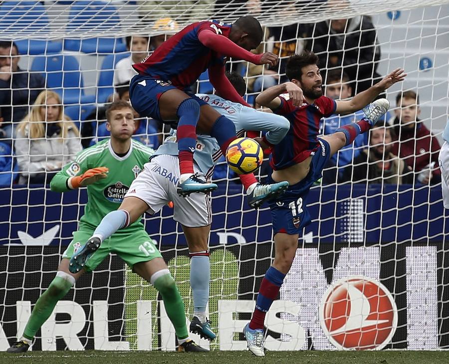 Estas son las fotos que deja el partido de la jornada 19 de la Liga en el Ciutat