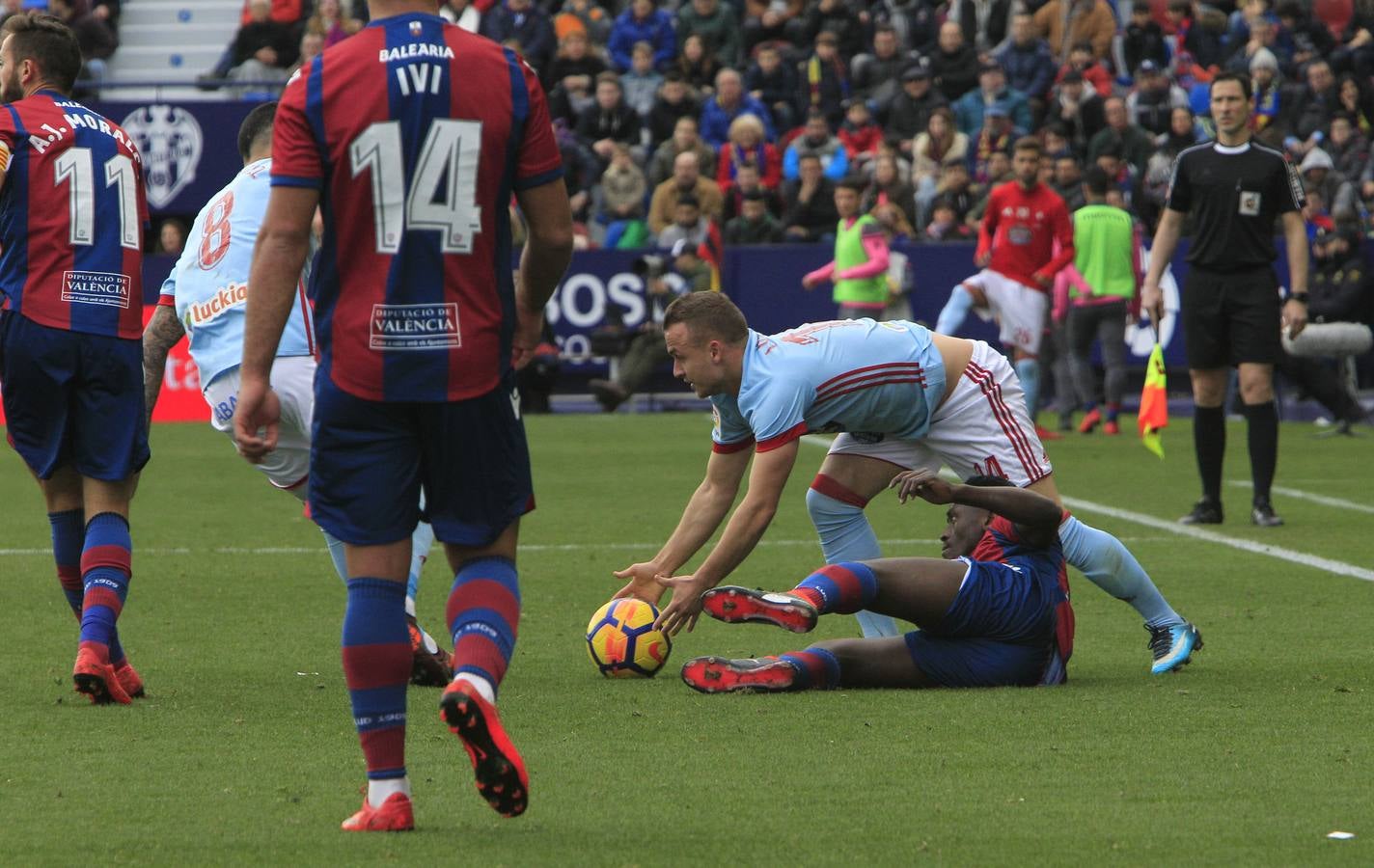 Estas son las fotos que deja el partido de la jornada 19 de la Liga en el Ciutat