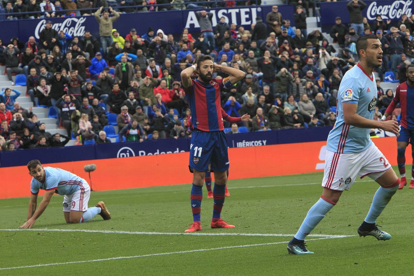 Estas son las fotos que deja el partido de la jornada 19 de la Liga en el Ciutat