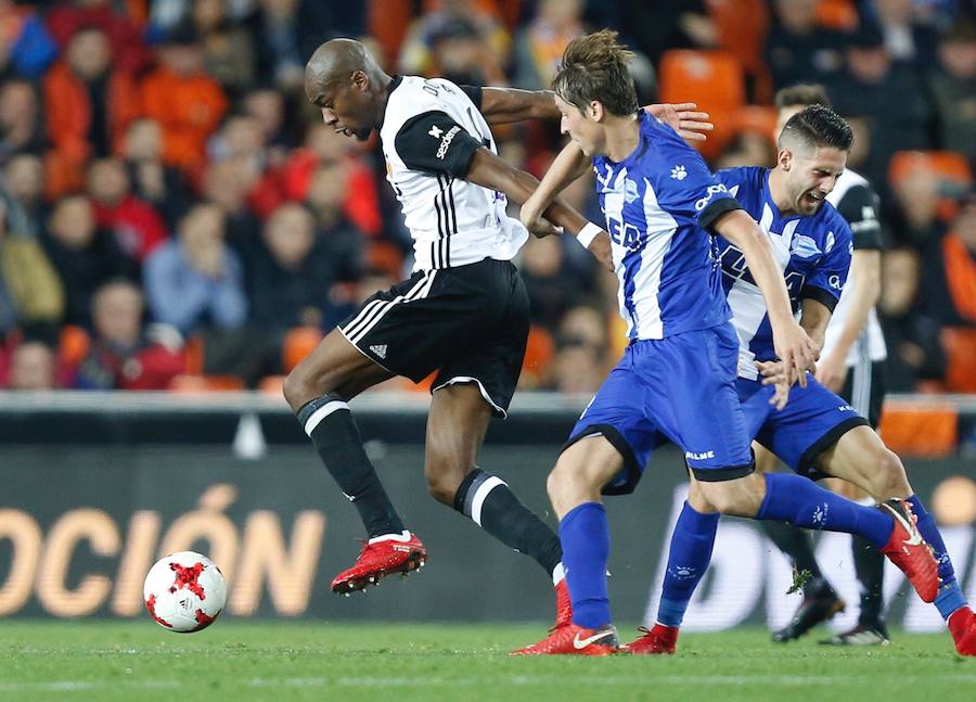 Estas son las mejores imágenes del partido de ida de cuartos de Copa del Rey en Mestalla