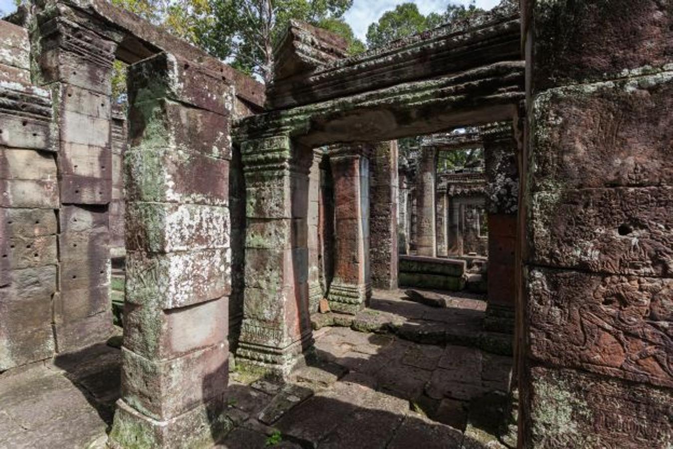 Los árboles y la vegetación selvática se encargaron de cubrir y ocultar esta maravilla arquitectónica durante siglos, declarada Patrimonio de la Humanidad por la UNESCO en 1995. 