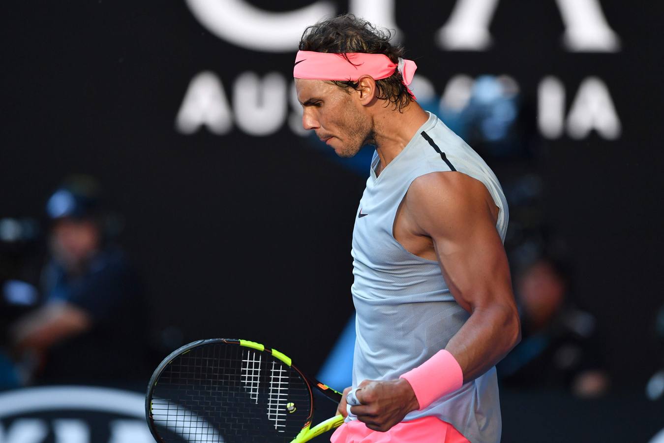 Rafa NAdal sigue con paso firme en el Abierto de Australia. En segunda ronda ha derrotado al argentino Leonardo Mayer (6-3, 6-4 y 7-6).