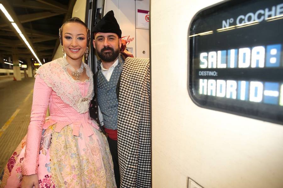 Fotos de las falleras en Fitur 2018