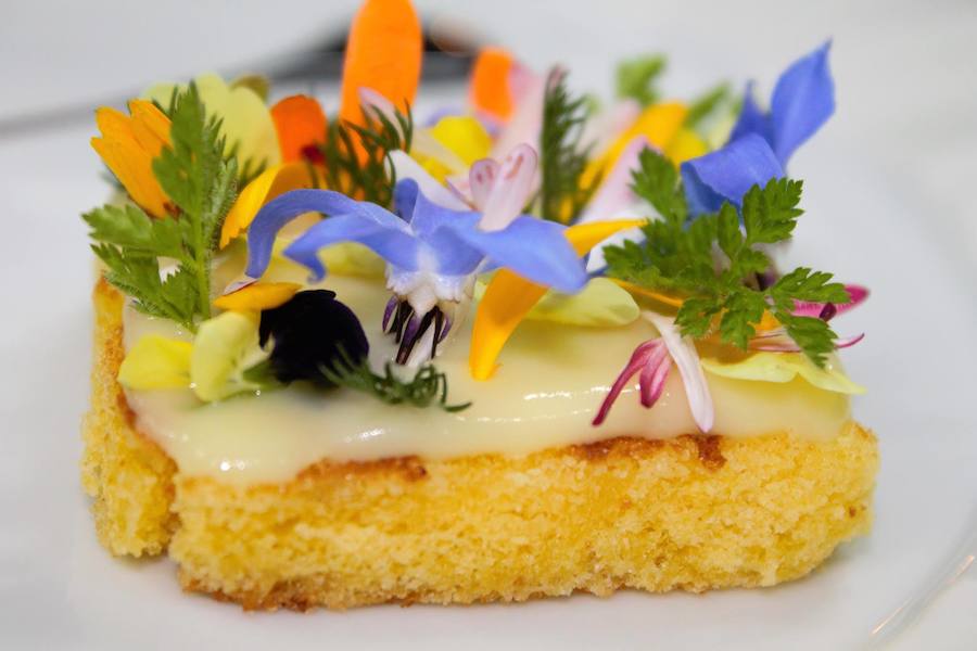 DOC | El top 15 lo cierra este restaurante que se encuentra en Armamar, Portugal. 100 comensales pueden estar en el interior del local y otros 70 en una magnífica terraza que ofrece espectacular vistas. El dinamismo es la principal capacidad del equipo para crear platos que parecen llegados de otro planeta.