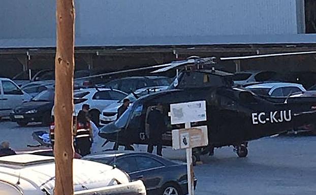 Helicóptero que ha evacuado al herido. 
