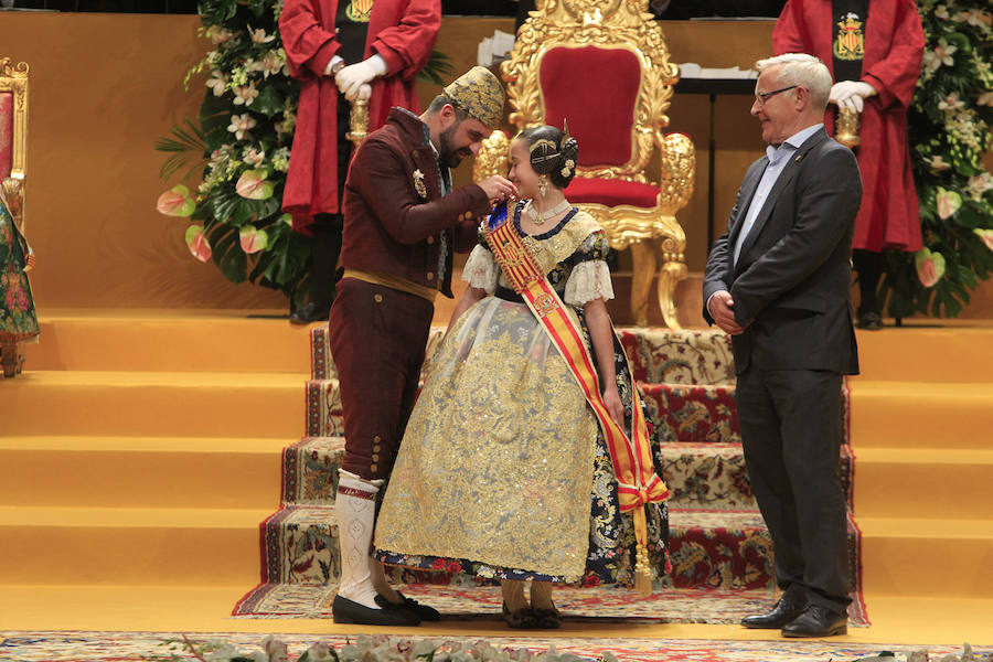 Fotos de la exaltación de la fallera mayor infantil de Valencia