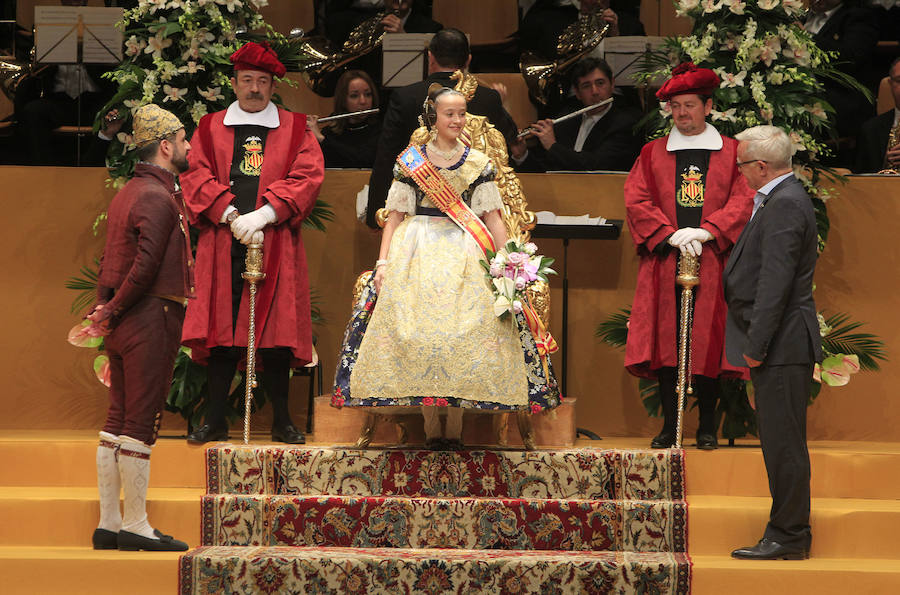 Fotos de la exaltación de la fallera mayor infantil de Valencia