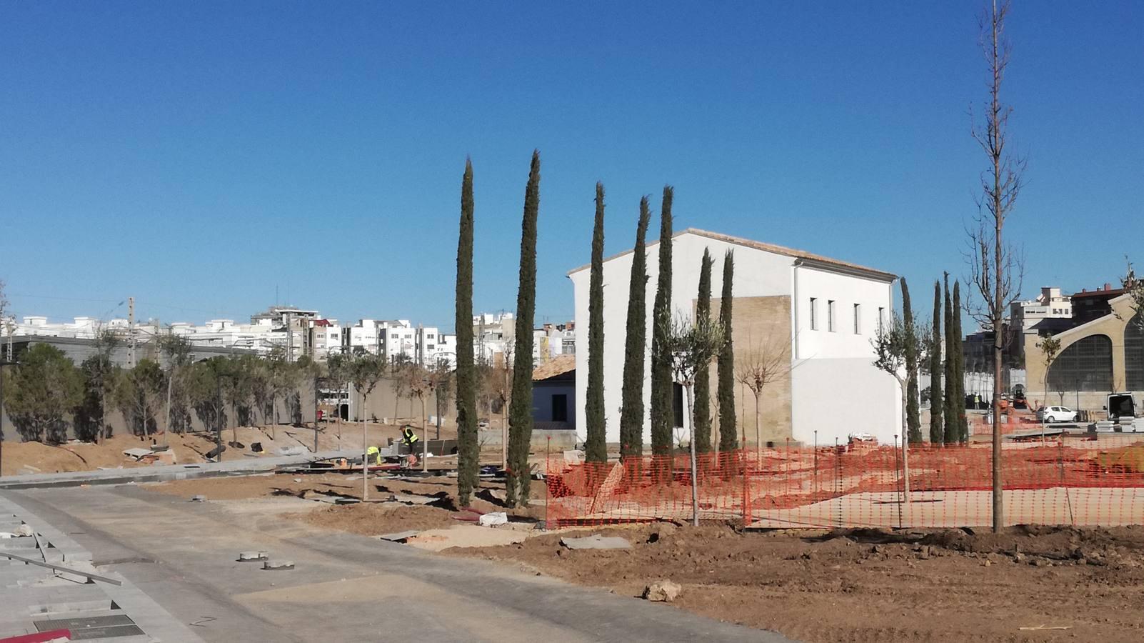 1.300 jardineras decorarán una pared de hormigón