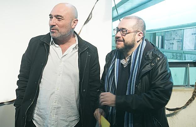 El diputado de Cultura, Xavier Rius, y el director del MuVIM, Rafa Company. 