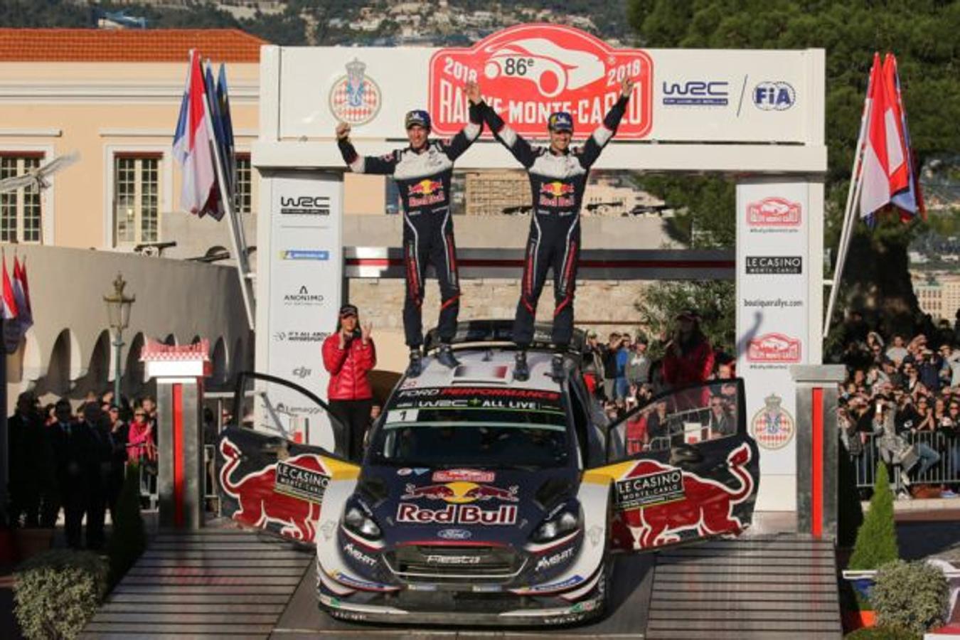 4. El francés Ogier logró la victoria con su Ford Fiesta WRC.