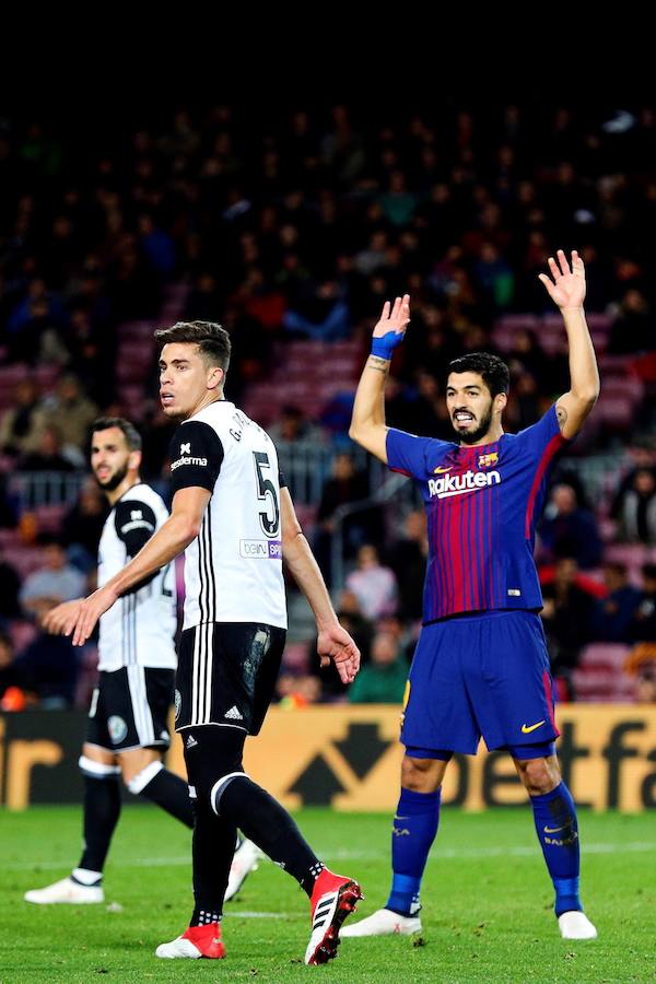 Estas son las mejores imágenes que deja el partido de ida de semifinales de Copa del Rey en el Camp Nou