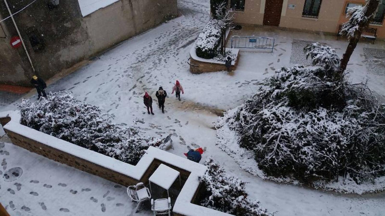 Fotos de nieve en la provincia de Alicante y de Valencia