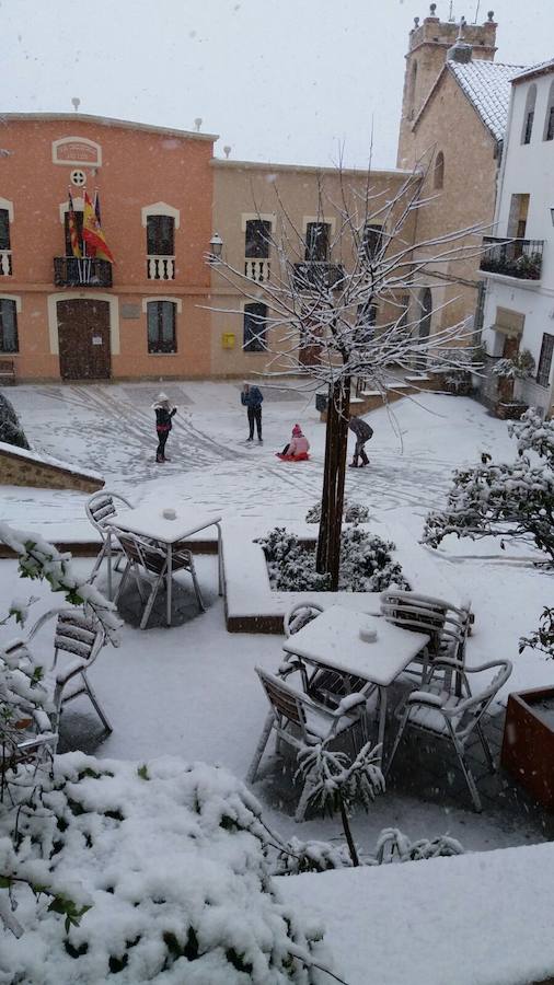 Fotos de nieve en la provincia de Alicante y de Valencia