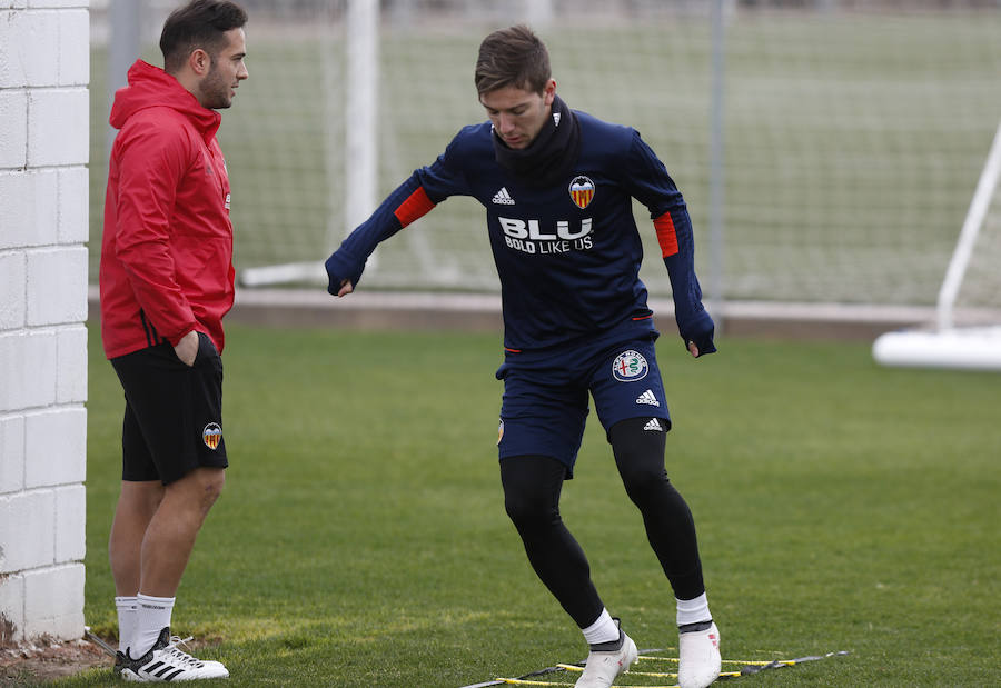 Así se han entrenado los jugadores del conjunto blanquinegro en Paterna.