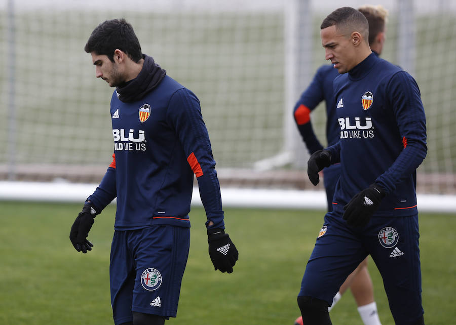 Así se han entrenado los jugadores del conjunto blanquinegro en Paterna.