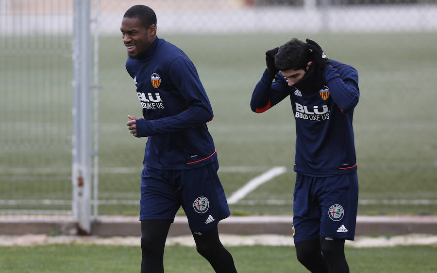 Así se han entrenado los jugadores del conjunto blanquinegro en Paterna.