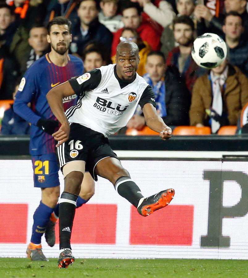 Estas son las imágenes que deja el partido de vuelta de semifinales de Copa del Rey en Mestalla