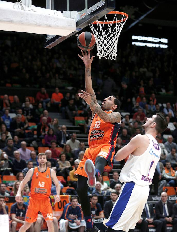 Estas son las imágenes que deja el choque de Euroliga en la Fonteta