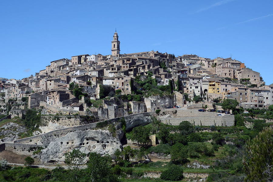 1.- Escapada | Sorprende a tu pareja con un viaje a cualquier rincón rural de la Comunitat. Desconectar en medio de la naturaleza es uno de los pequeños placeres de la vida. Apuesta por Bocairent (en la imagen), Alpuente, Chulilla, Morella, Ares del Maestrat, Guadalest, Finestrat...