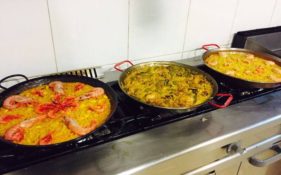Paellas y arroz al horno en el Restaurante Fuente de Cristal (Utiel).