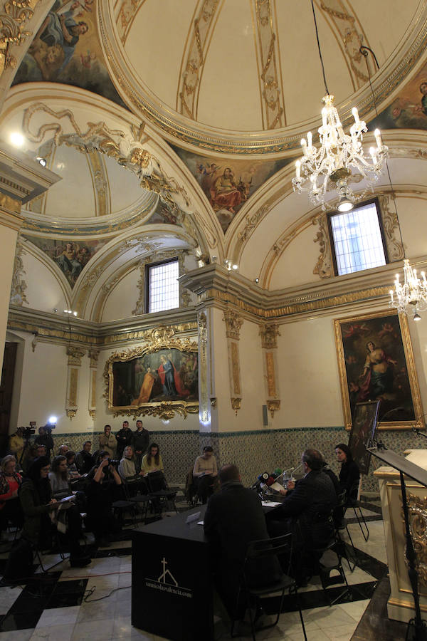 La iglesia de San Nicolás, considerada "la Capilla Sixtina valenciana" tras su recuperación pictórica y estructural de los últimos años, luce ya la restauración y el reagrupamiento cronológico también de su Capilla de la Comunión, una obra del siglo XVIII que arrastraba décadas de deterioro. Los trabajos de restauración de la capilla han concluido tras nueve meses y una inversión de un millón de euros financiados por la Fundación Hortensia Herrero, que lleva invertidos ya 5,5 millones en los últimos seis años en esta iglesia. La Capilla de la Comunión data de 1760 y aunque ha sido restaurada a principios del siglo XX, era "evidente su deterioro progresivo desde los años 30" y en ella pueden verse dos cúpulas sucesivas, "algo que no sucede en ninguna otra capilla valenciana". 