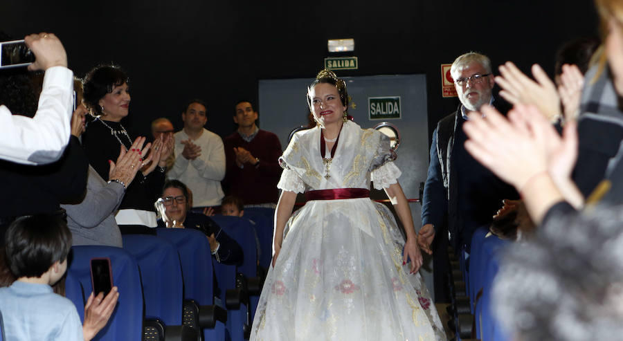 Fotos de Mónica Oltra, proclamada fallera mayor de su falla