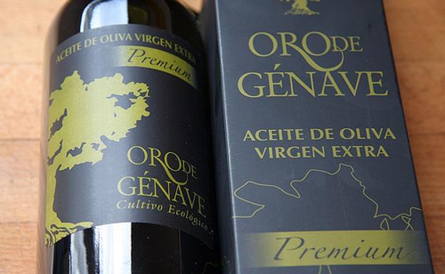 Aceite Oro de Génave, elaborado en la ciudad de Jaén, y correspondiente a la empresa Olivar de Segura, SCA.