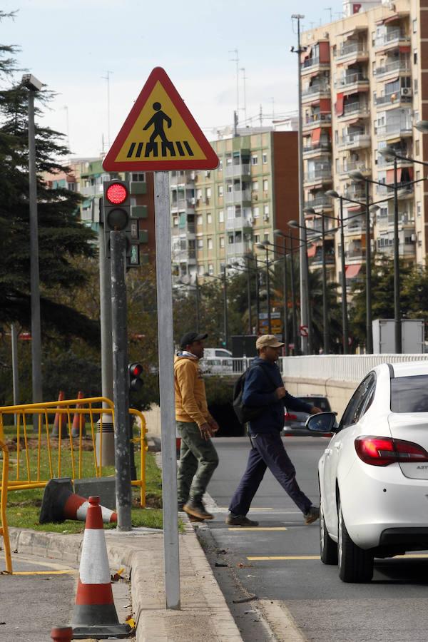 Fotos: Fotos de las señales indebidas en la avenida del Cid