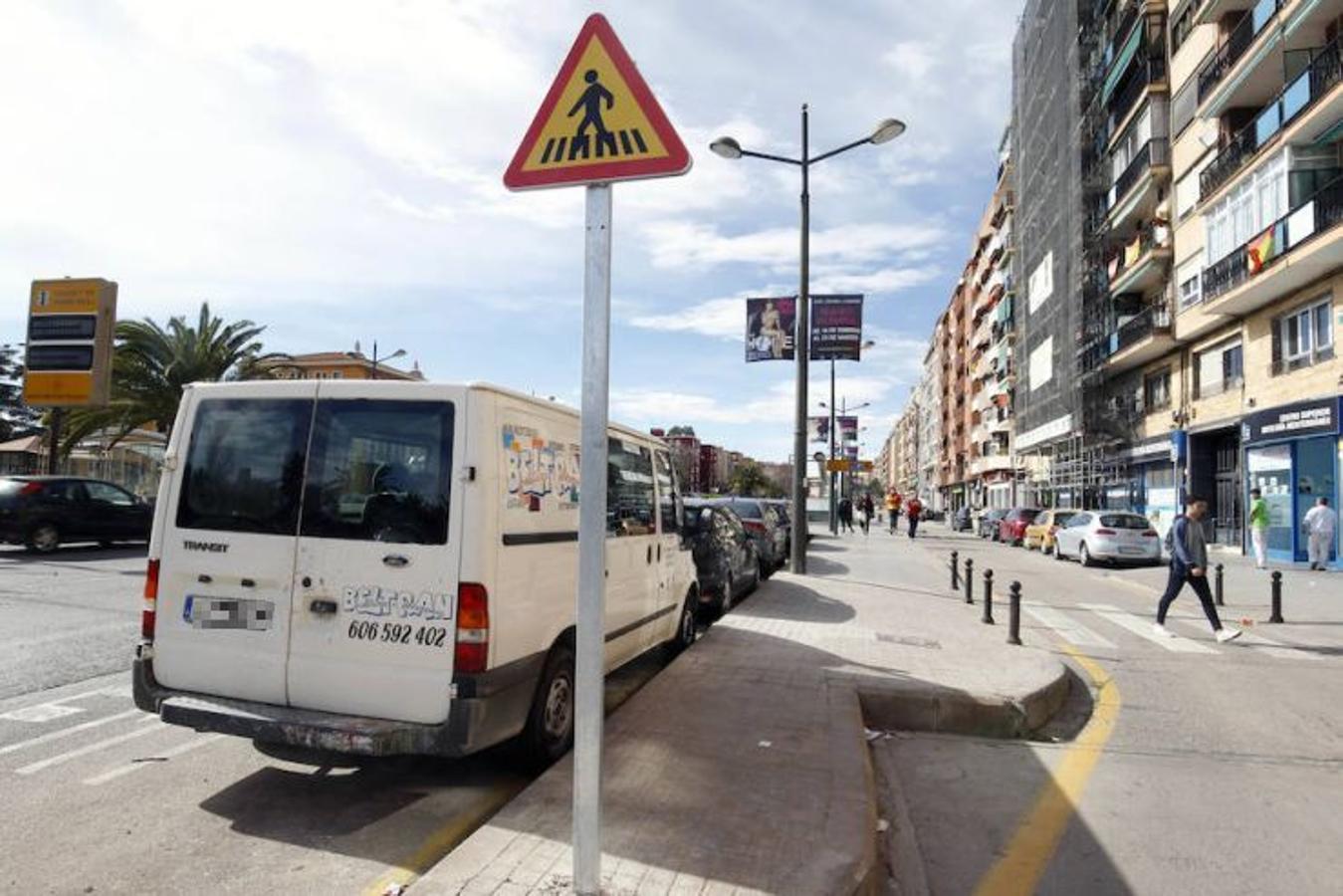 Fotos: Fotos de las señales indebidas en la avenida del Cid