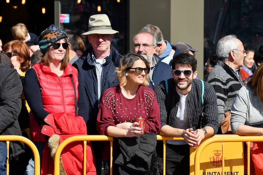 Fotos: Búscate en la mascletà del 25 de febrero en las Fallas 2018