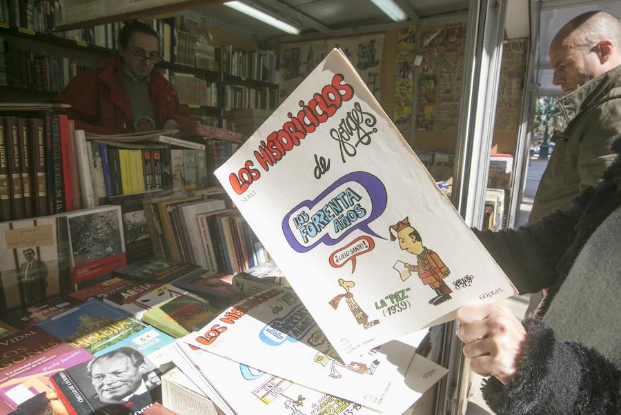 Fotos: Fotos de la Feria del Libro Antiguo y de Ocasión de Valencia 2018