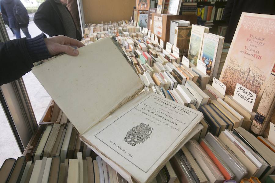 Fotos: Fotos de la Feria del Libro Antiguo y de Ocasión de Valencia 2018