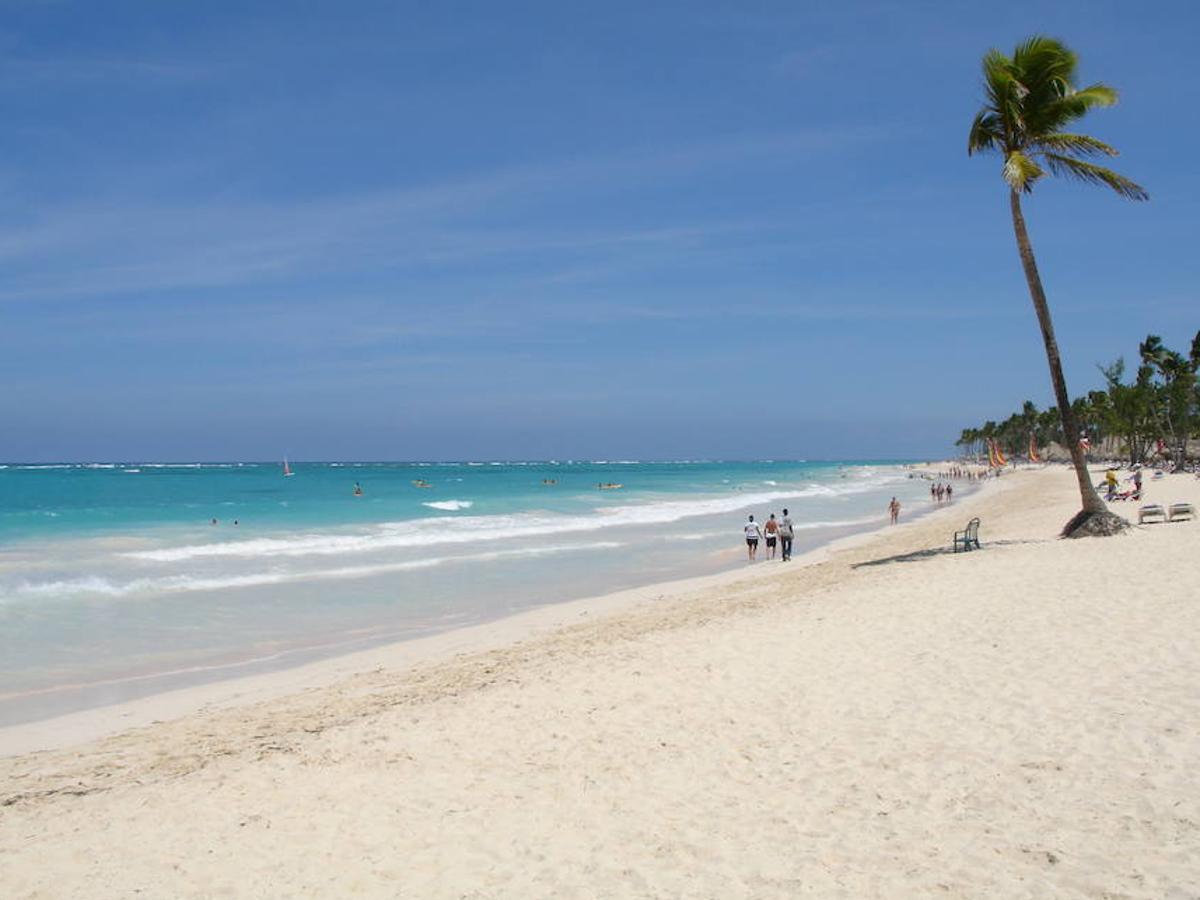 Conocida por su entorno tan limpio, la Playa de Bávaro se encuentra en República Dominicana. También calificada como excelente y con aguas cristalinas, esta playa se ha situado en la posición número 9.