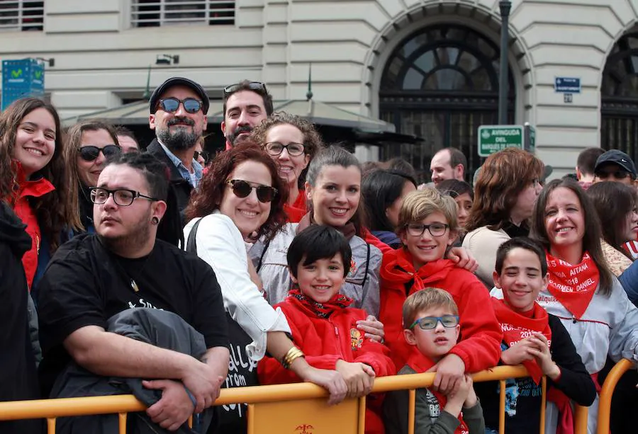 La pirotecnia madrileña Vulcano ha sido la encargada de disparar la mascletà de hoy, sábado 3 de marzo, en la plaza del Ayuntamiento de Valencia.