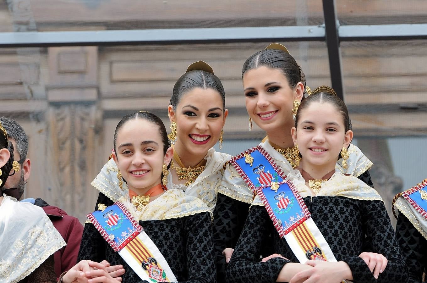 Fotos: Búscate en la mascletà de hoy, sábado 3 de marzo, disparada por Vulcano