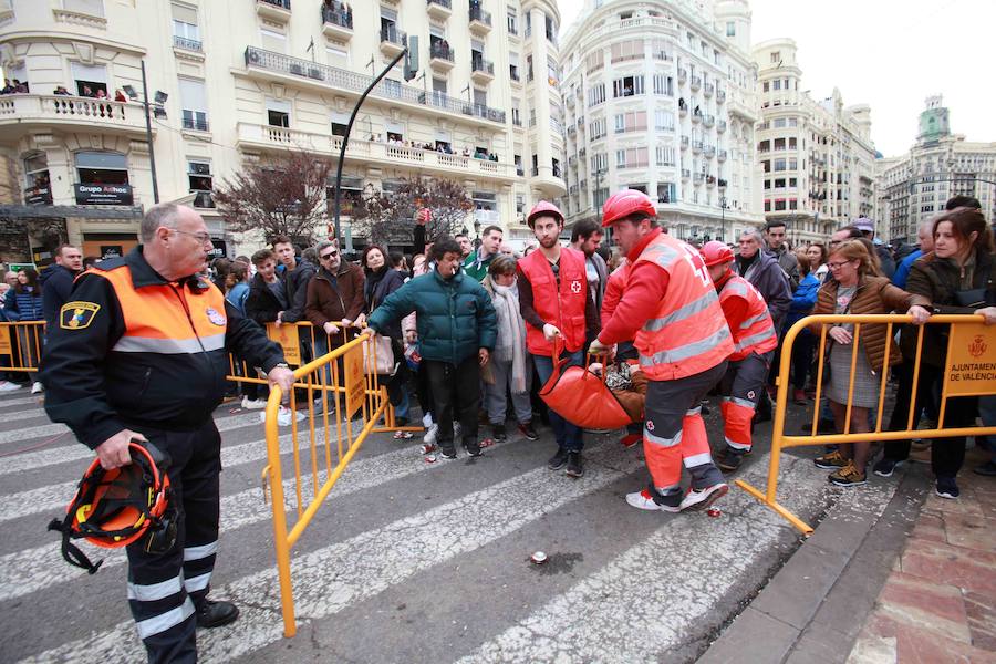 Fotos: Así ha sido la mascletà del primer domingo de marzo