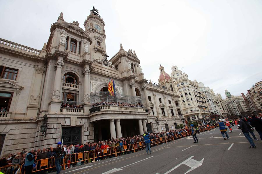 Fotos: Así ha sido la mascletà del primer domingo de marzo
