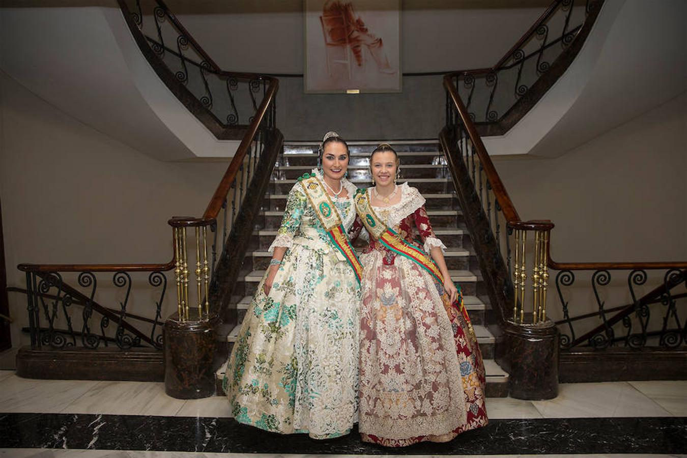 Convento Jerusalén-Matemático Marzal ha celebrado su 125 aniversario con una gala a través de la cual se ha hecho un repaso de la historia de la comisión. Al acto han acudido artistas falleros, falleras mayores e infantiles, así como miembros de la veterana comisión fallera.