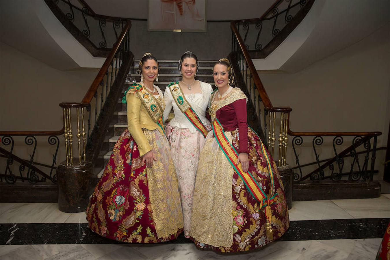 Convento Jerusalén-Matemático Marzal ha celebrado su 125 aniversario con una gala a través de la cual se ha hecho un repaso de la historia de la comisión. Al acto han acudido artistas falleros, falleras mayores e infantiles, así como miembros de la veterana comisión fallera.