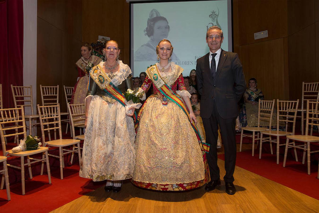 Convento Jerusalén-Matemático Marzal ha celebrado su 125 aniversario con una gala a través de la cual se ha hecho un repaso de la historia de la comisión. Al acto han acudido artistas falleros, falleras mayores e infantiles, así como miembros de la veterana comisión fallera.