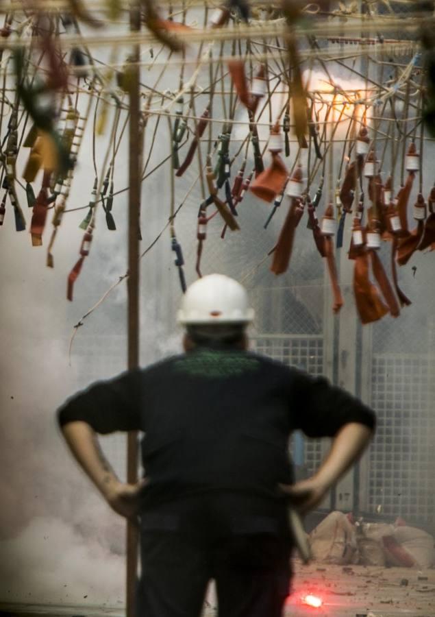 Fotos: Fotos de la mascletà del 6 de marzo, de Pirotecnia Accitana