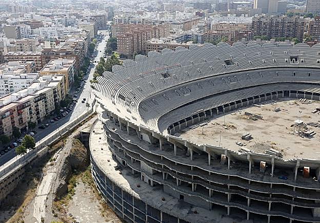 Estado actual de las obras paradas del nuevo Mestalla. 