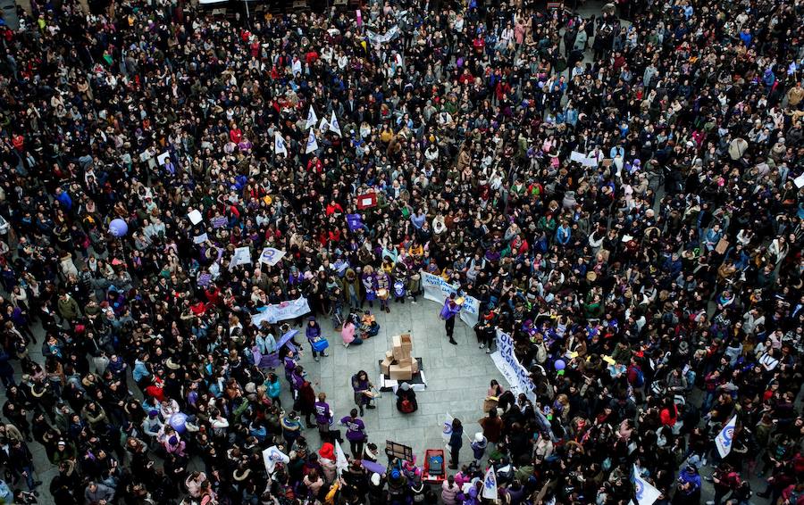 La jornada de huelga transcurre sin incidencias por todo el territorio.