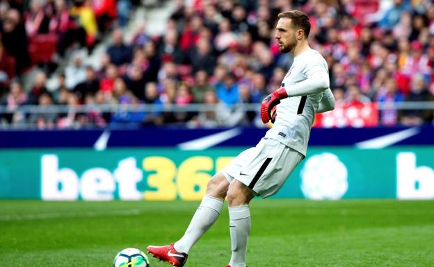 Jan Oblak, durante un partido con el Atlético. 