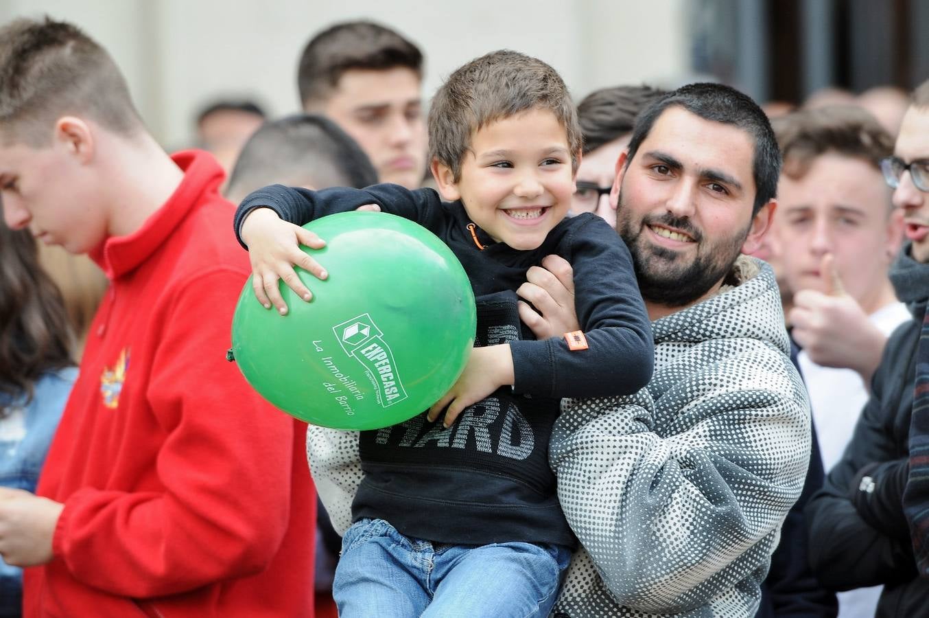 Fotos: Búscate en la mascletà del 15 de marzo de Ricardo Caballer (Ricasa)