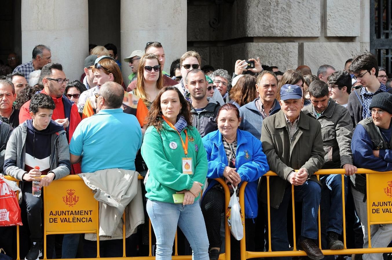 Fotos: Búscate en la mascletà del 15 de marzo de Ricardo Caballer (Ricasa)