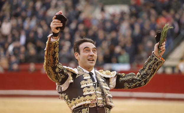 Enrique Ponce en la plaza de toros de Valencia.