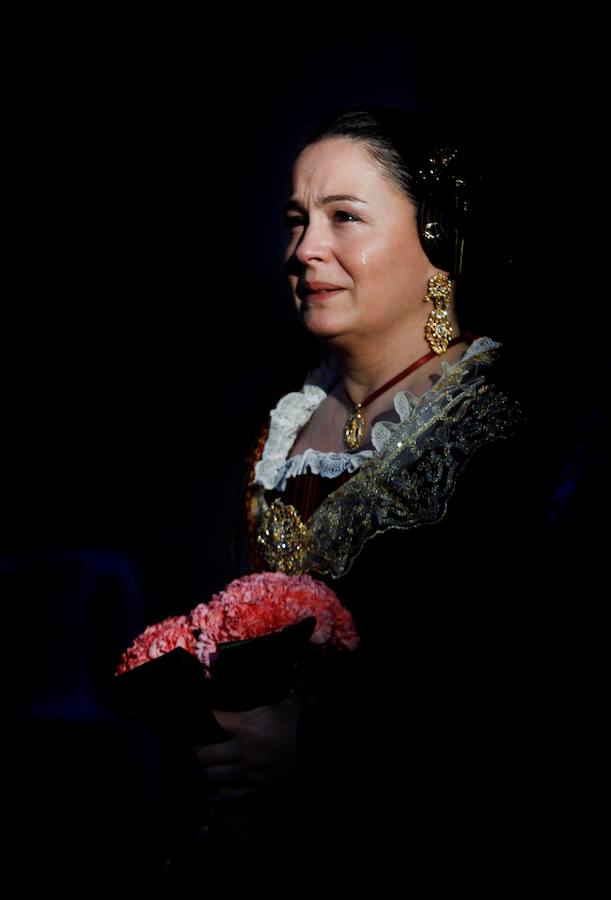 Fotos: Segundo día de la Ofrenda de flores a la Virgen de los Desamparados