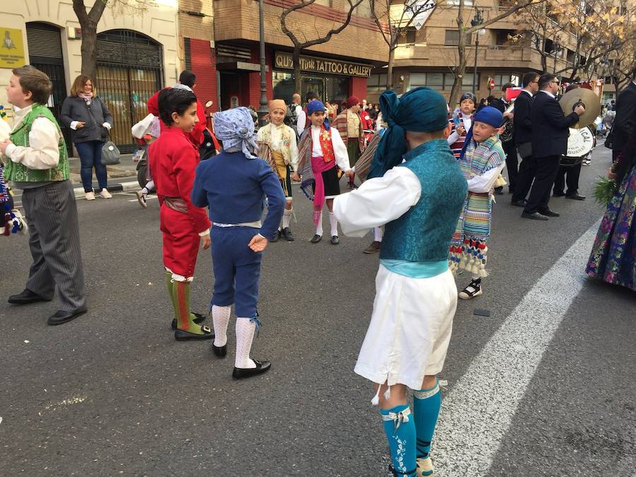 Fotos: Segundo día de la Ofrenda de flores a la Virgen de los Desamparados